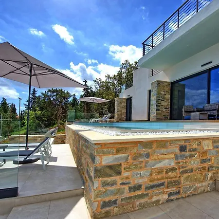 Villa Kallos By Posarellivillas